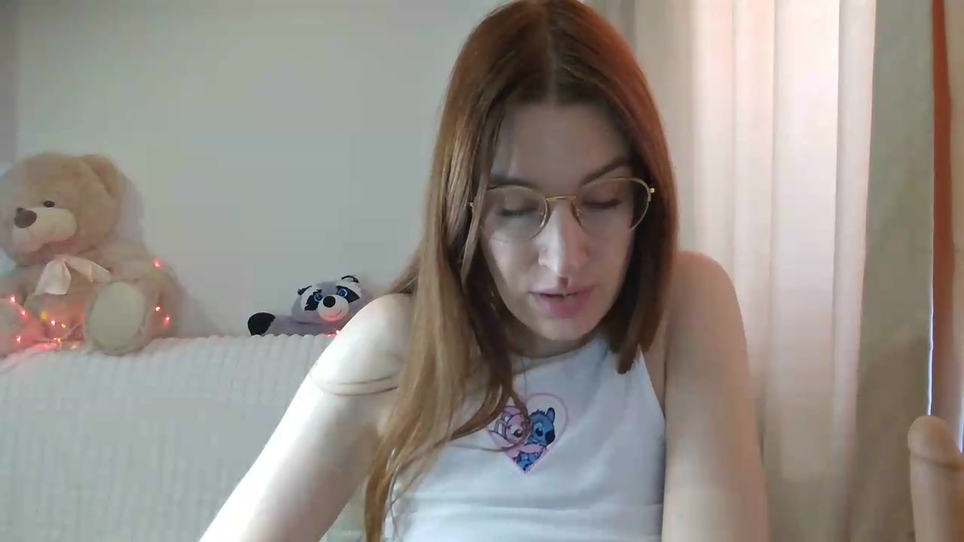 Gallery image thumbnail from CoraHaze's myfreecams stream on, 08/22/2026, 09:28 image 11 of 20