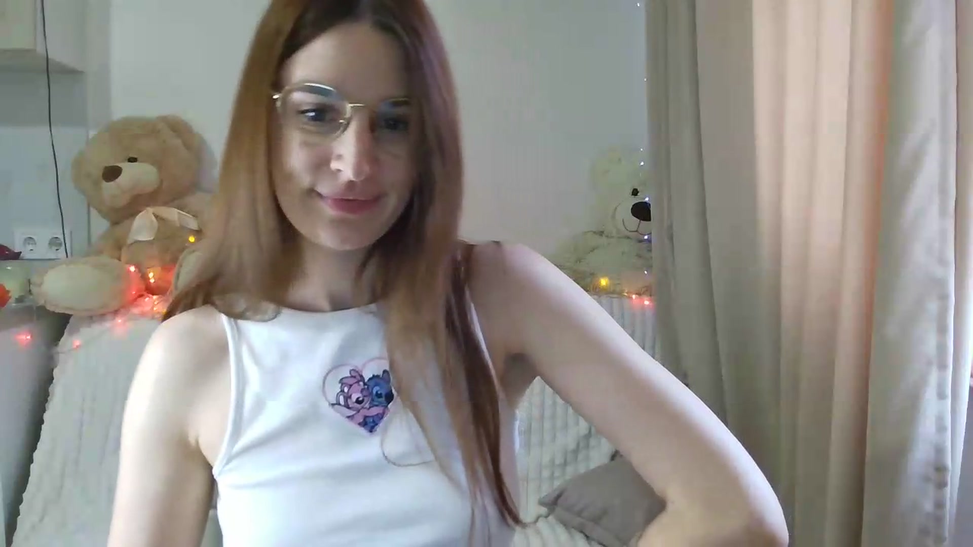 Gallery image thumbnail from CoraHaze's myfreecams stream on, 08/26/2026, 17:59 image 4 of 20