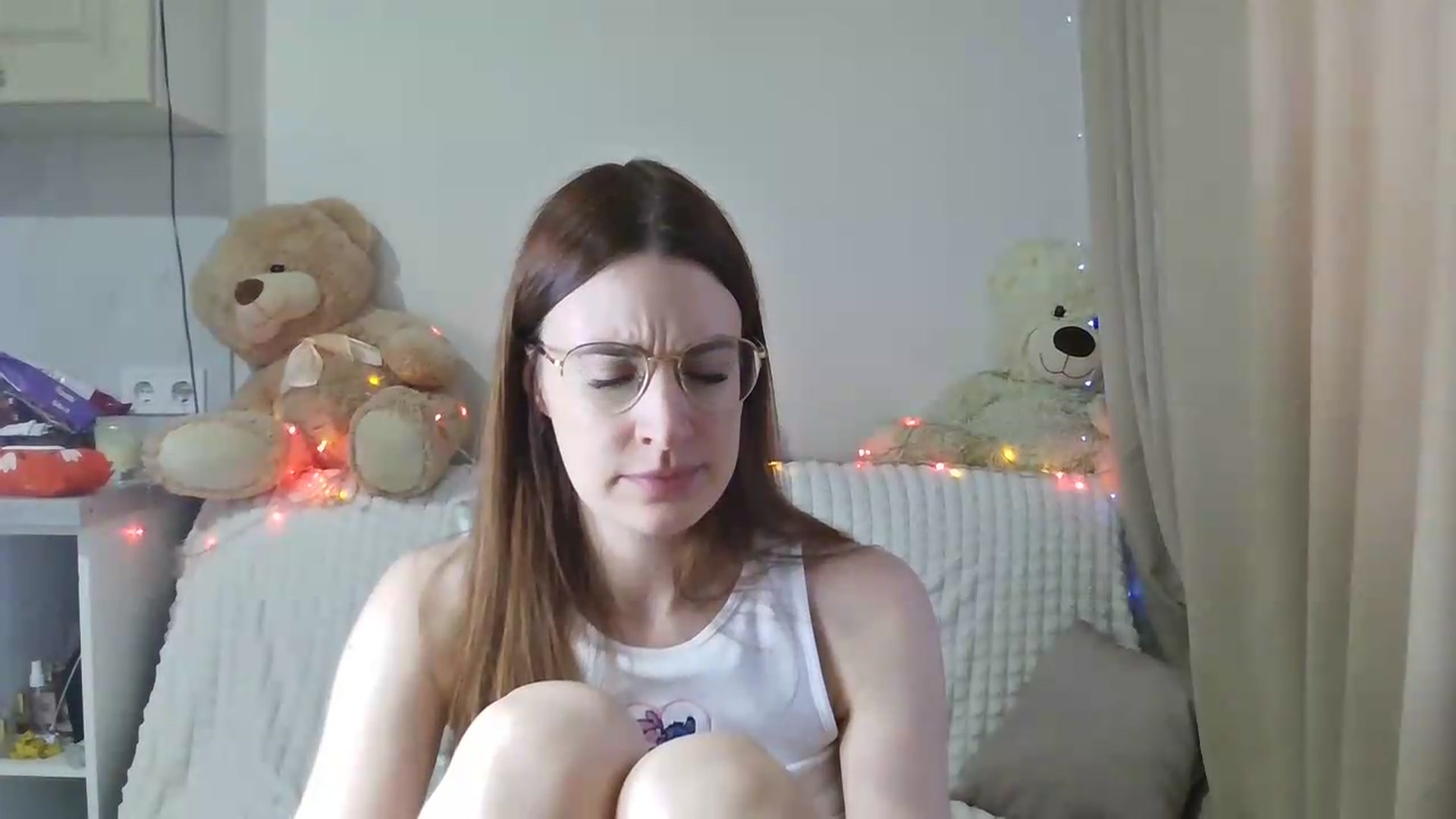 Gallery image thumbnail from CoraHaze's myfreecams stream on, 08/26/2026, 17:58 image 20 of 20
