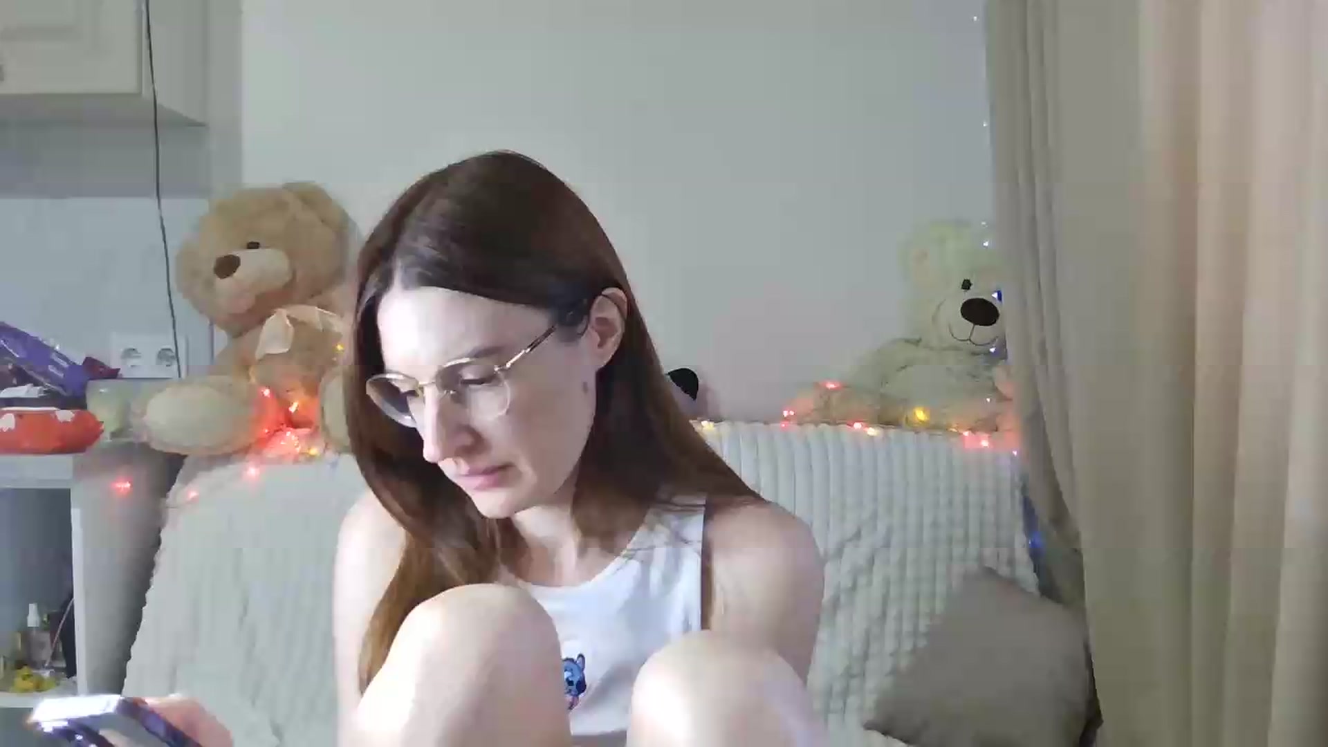 Gallery image thumbnail from CoraHaze's myfreecams stream on, 08/26/2026, 17:58 image 11 of 20