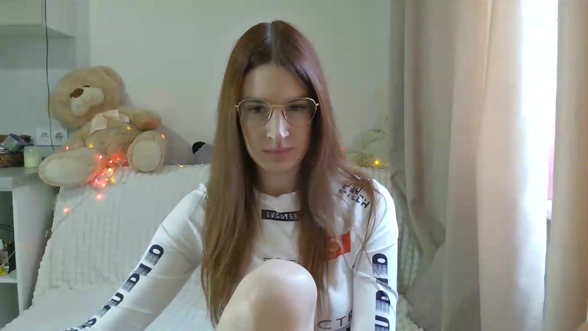 Gallery image thumbnail from CoraHaze's myfreecams stream on, 08/27/2026, 08:52 image 7 of 20