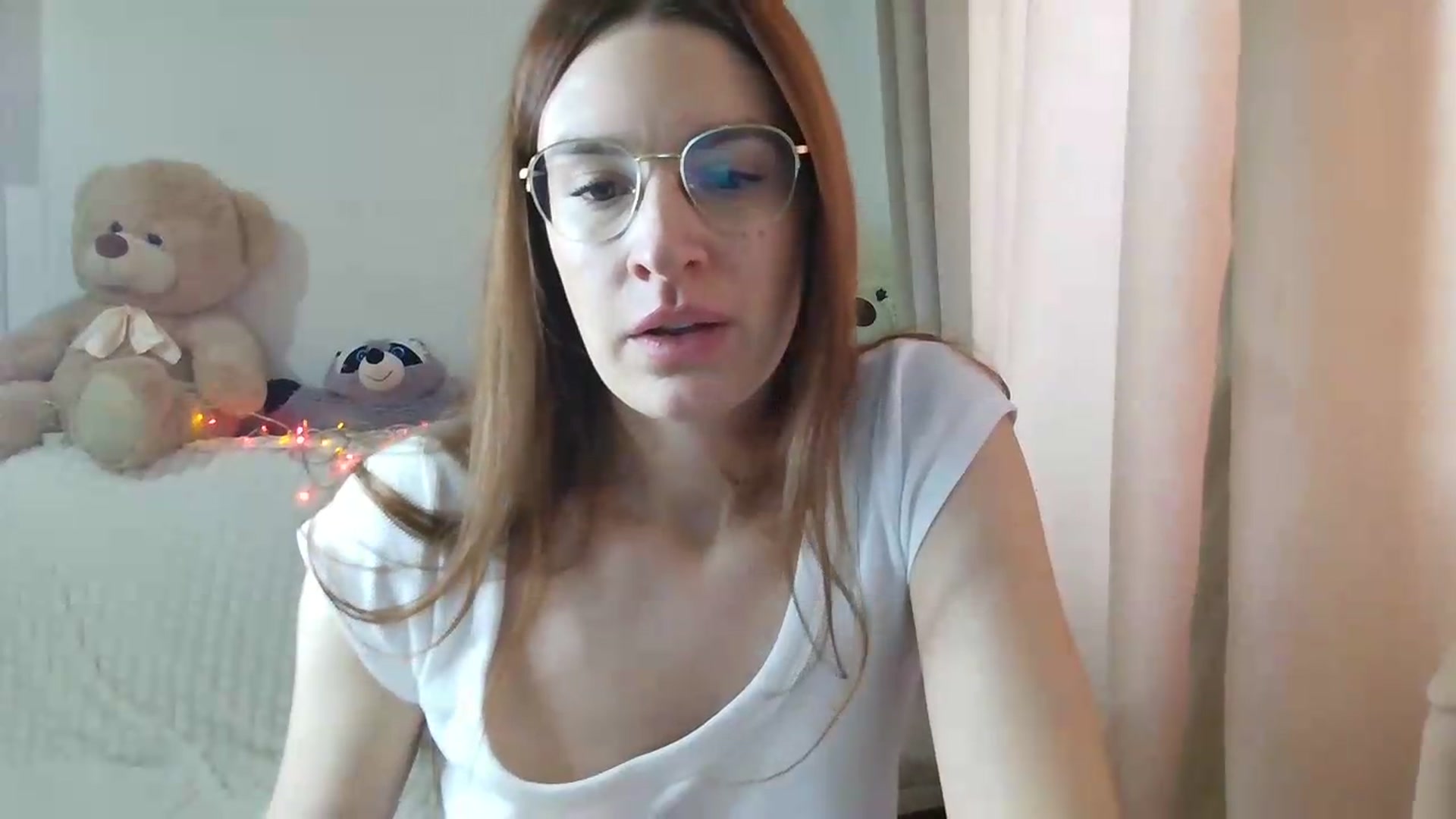 Gallery image thumbnail from CoraHaze's myfreecams stream on, 08/30/2026, 09:24 image 14 of 20