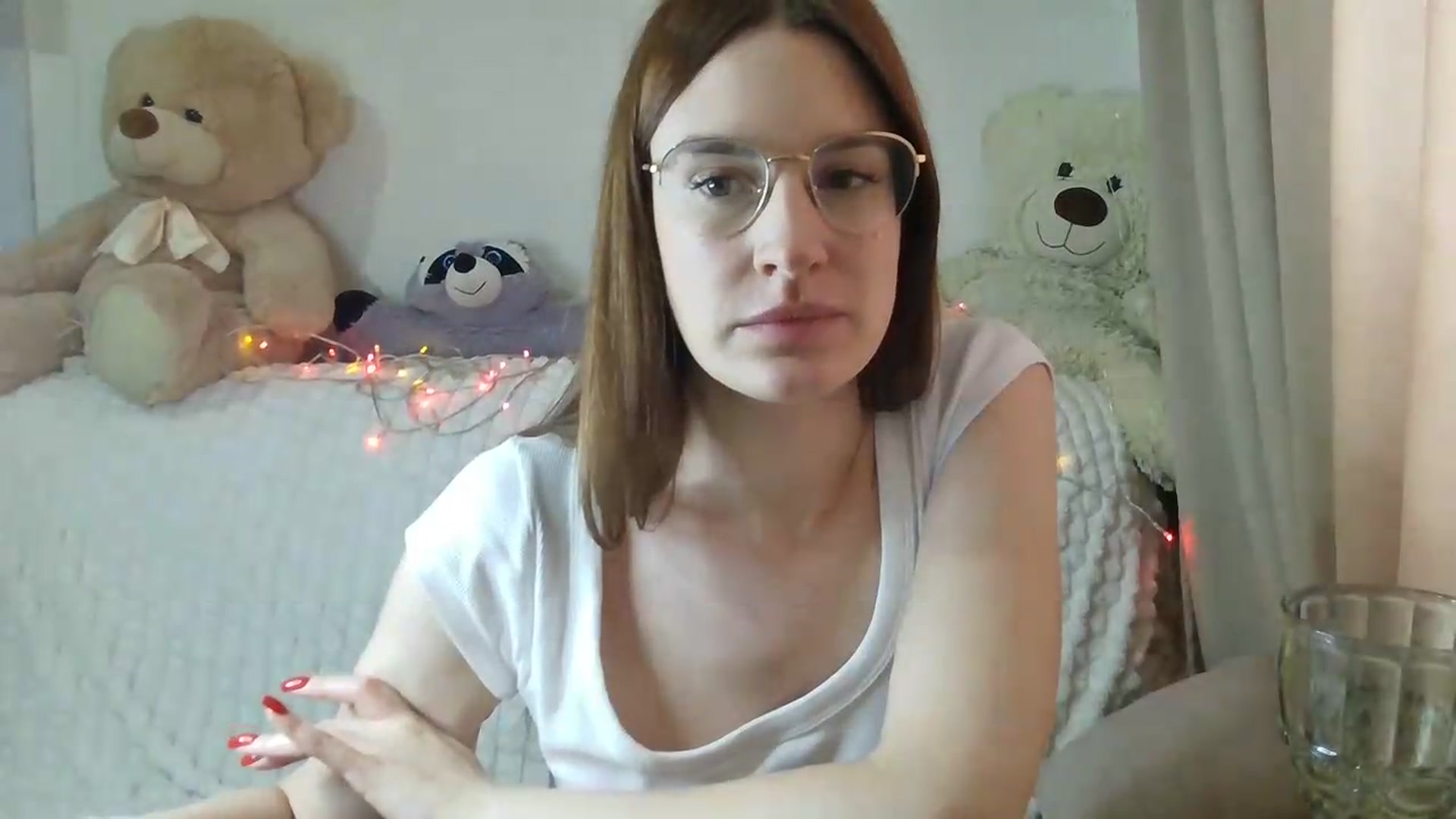 Gallery image thumbnail from CoraHaze's myfreecams stream on, 08/30/2026, 10:52 image 14 of 20