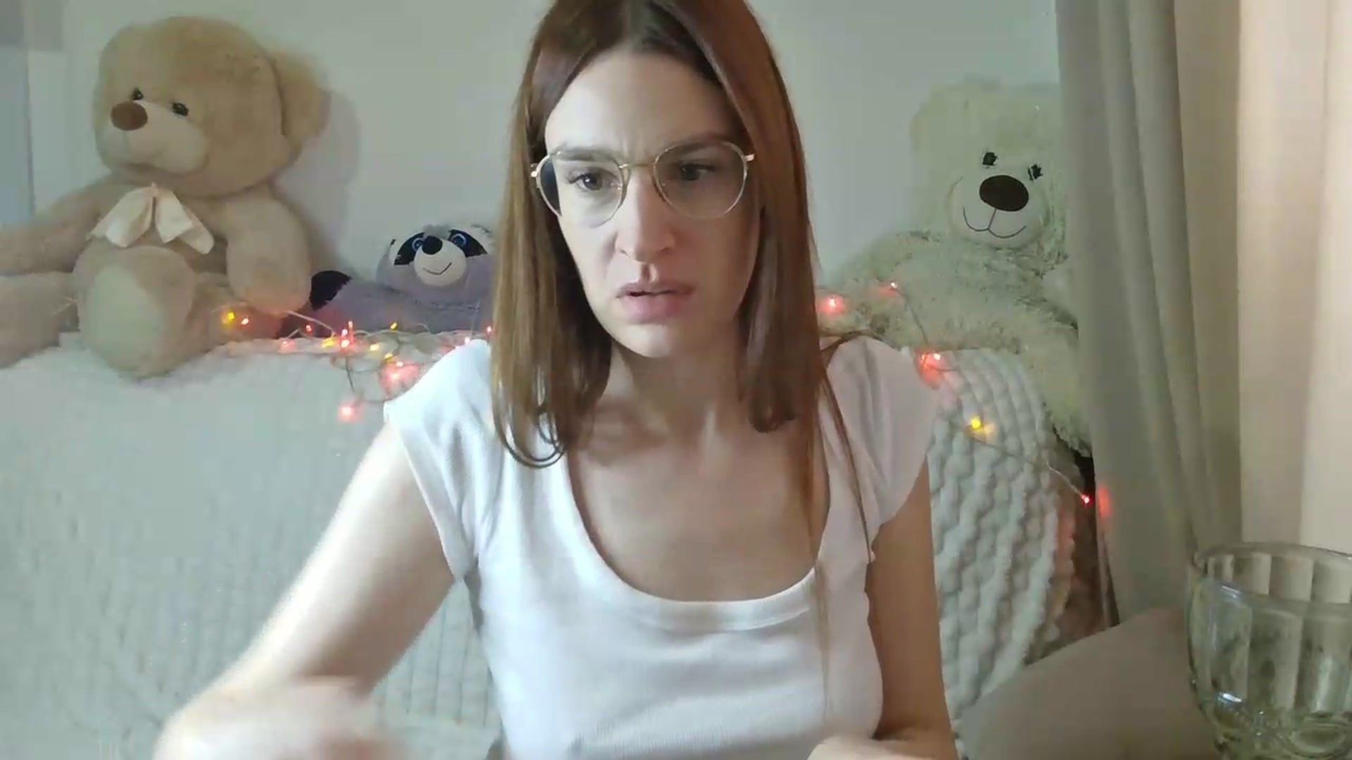 Gallery image thumbnail from CoraHaze's myfreecams stream on, 08/30/2026, 10:52 image 19 of 20