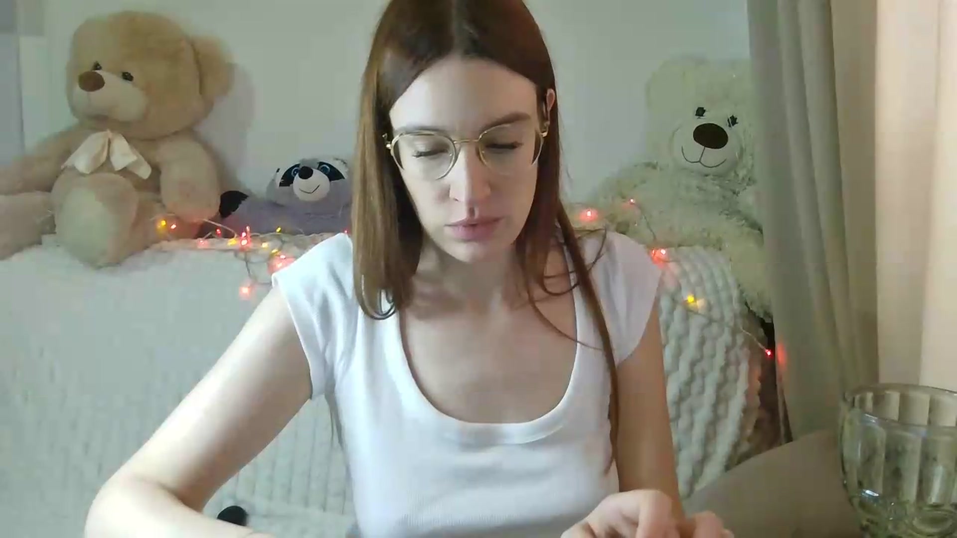 Gallery image thumbnail from CoraHaze's myfreecams stream on, 08/30/2026, 10:52 image 12 of 20