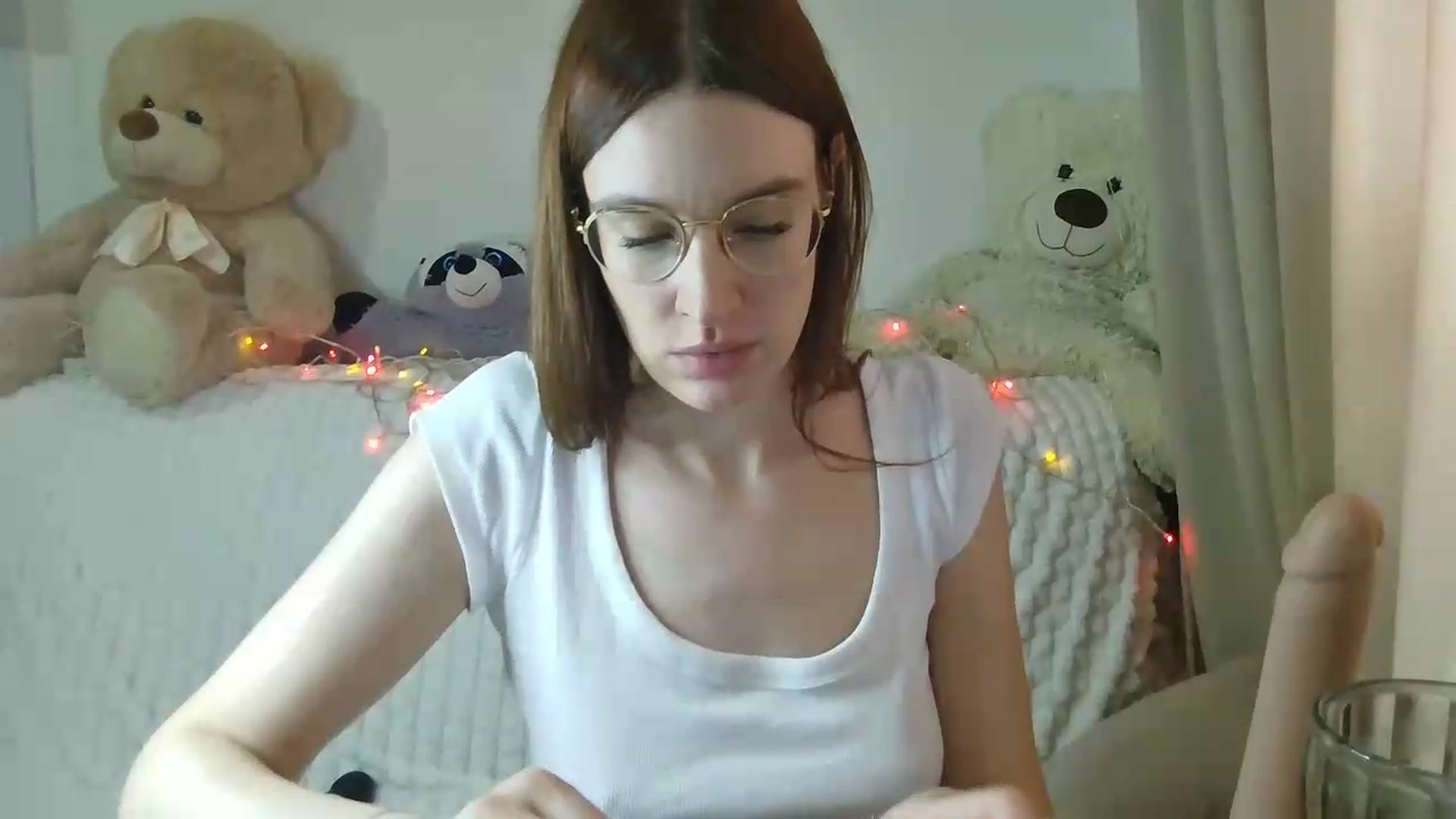 Gallery image thumbnail from CoraHaze's myfreecams stream on, 08/30/2026, 10:52 image 5 of 20