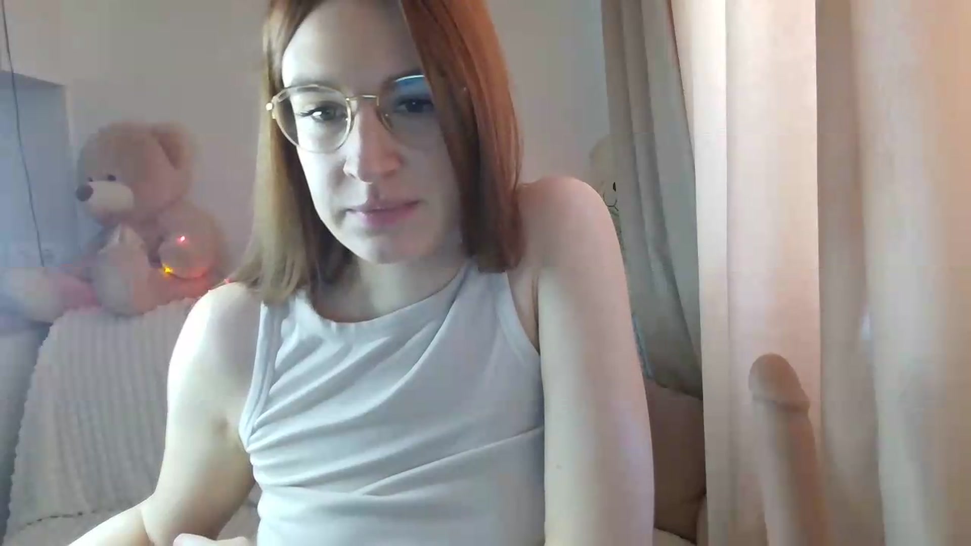 Gallery image thumbnail from CoraHaze's myfreecams stream on, 09/04/2026, 09:29 image 15 of 20