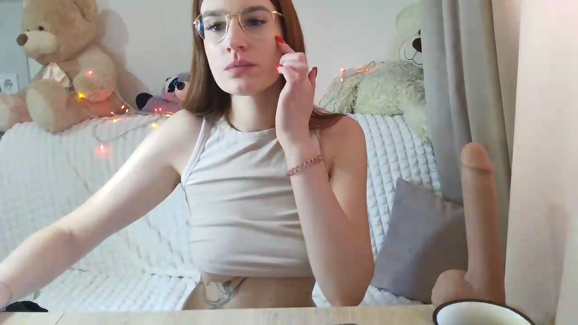 Gallery image thumbnail from CoraHaze's myfreecams stream on, 09/04/2026, 11:38 image 18 of 20