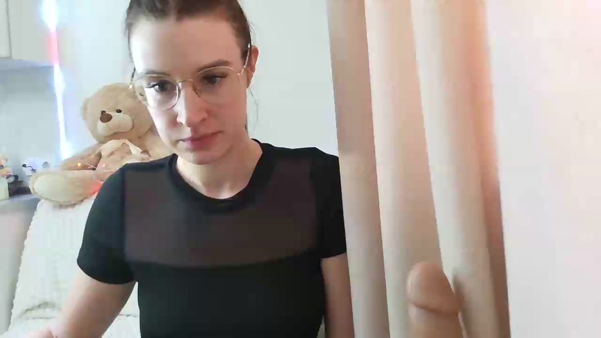 Gallery image thumbnail from CoraHaze's myfreecams stream on, 09/12/2026, 13:36 image 14 of 20