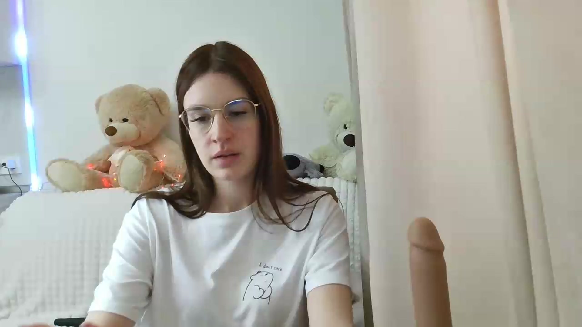Gallery image thumbnail from CoraHaze's myfreecams stream on, 09/13/2026, 11:58 image 20 of 20