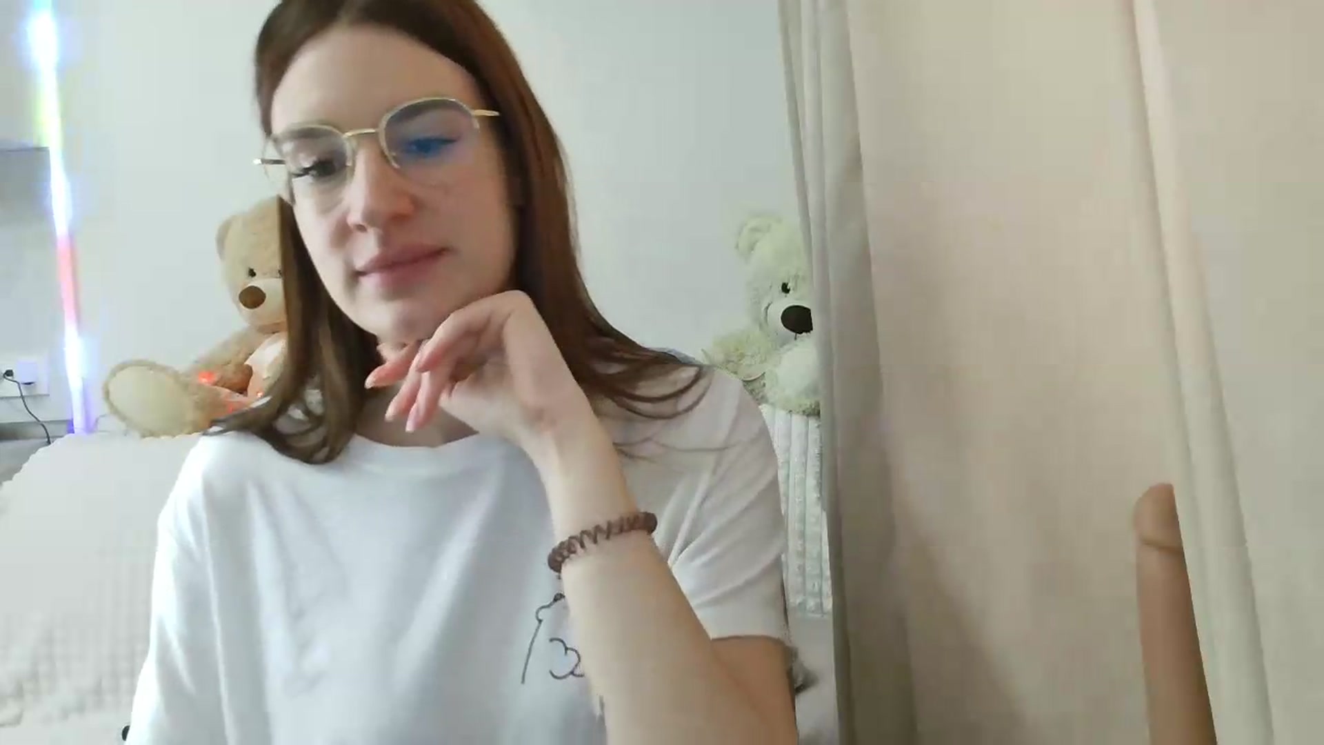 Gallery image thumbnail from CoraHaze's myfreecams stream on, 09/13/2026, 11:58 image 7 of 20