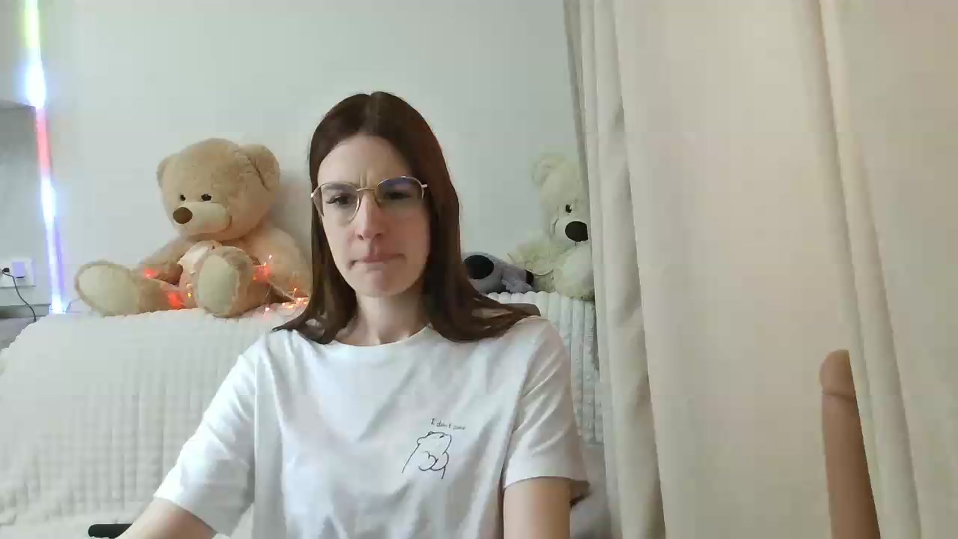 Gallery image thumbnail from CoraHaze's myfreecams stream on, 09/13/2026, 11:58 image 1 of 20