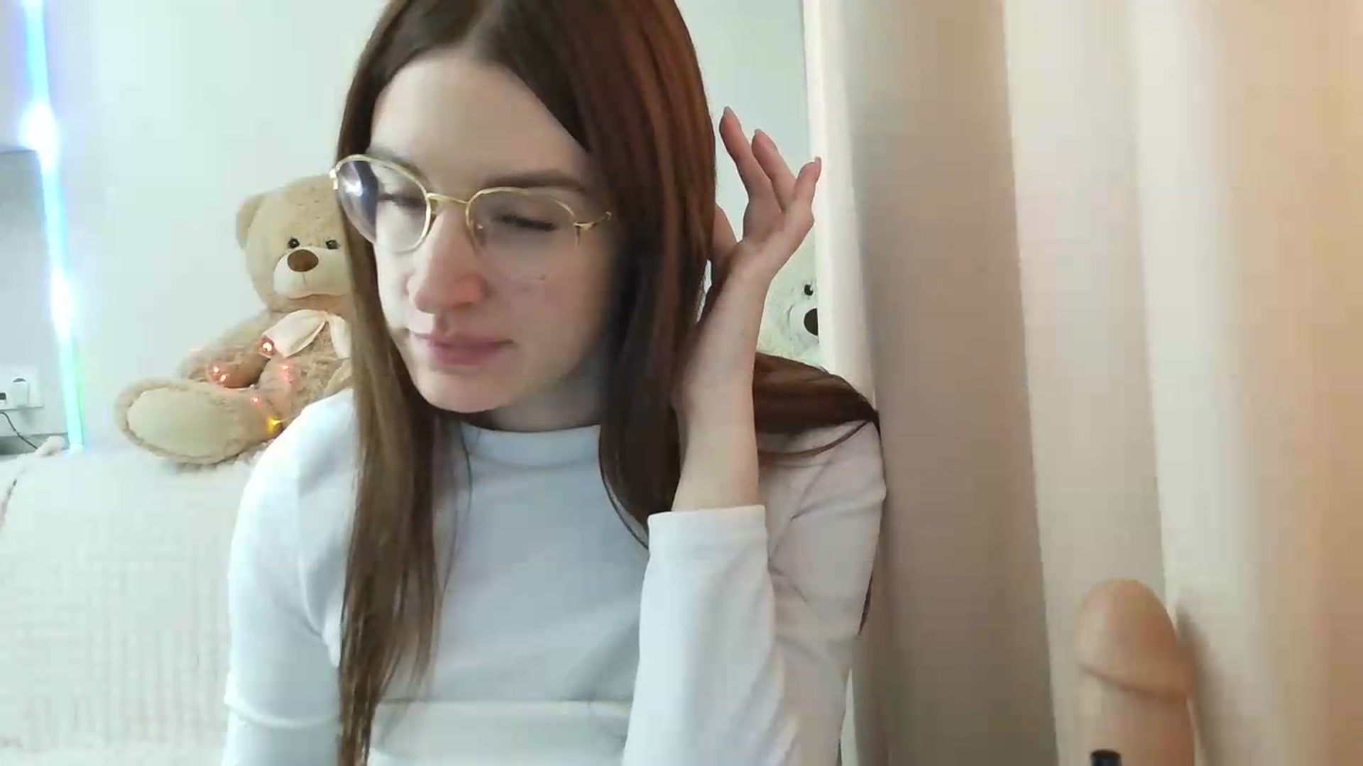 Gallery image thumbnail from CoraHaze's myfreecams stream on, 09/15/2026, 10:47 image 9 of 20