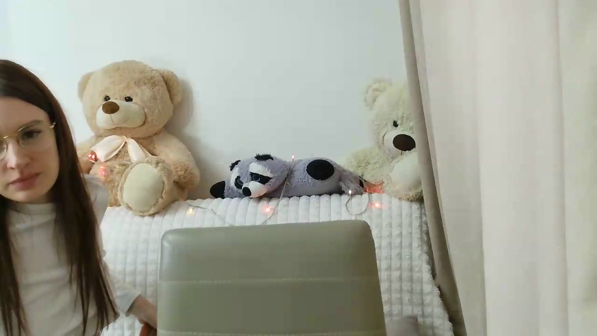 Gallery image thumbnail from CoraHaze's myfreecams stream on, 09/15/2026, 10:47 image 19 of 20