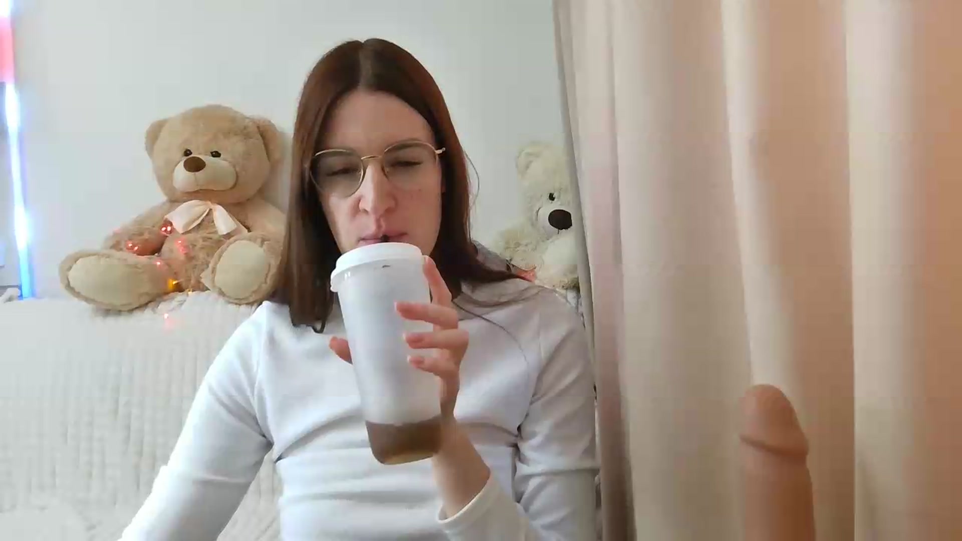 Gallery image thumbnail from CoraHaze's myfreecams stream on, 09/15/2026, 11:59 image 9 of 20