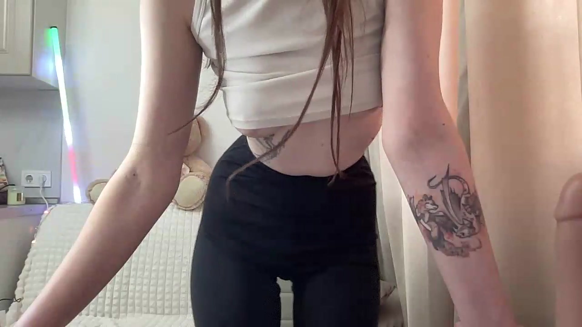 Gallery image thumbnail from CoraHaze's myfreecams stream on, 09/16/2026, 12:25 image 19 of 20
