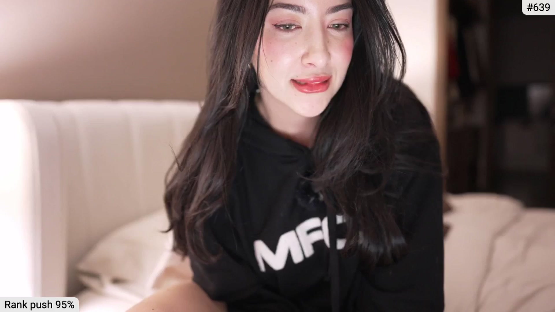 Gallery image thumbnail from Corale's myfreecams stream on, 08/02/2025, 05:16 image 9 of 20