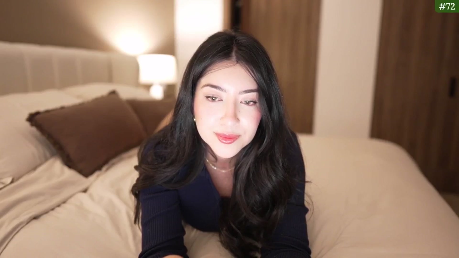 Gallery image thumbnail from Corale's myfreecams stream on, 08/27/2025, 03:34 image 16 of 20