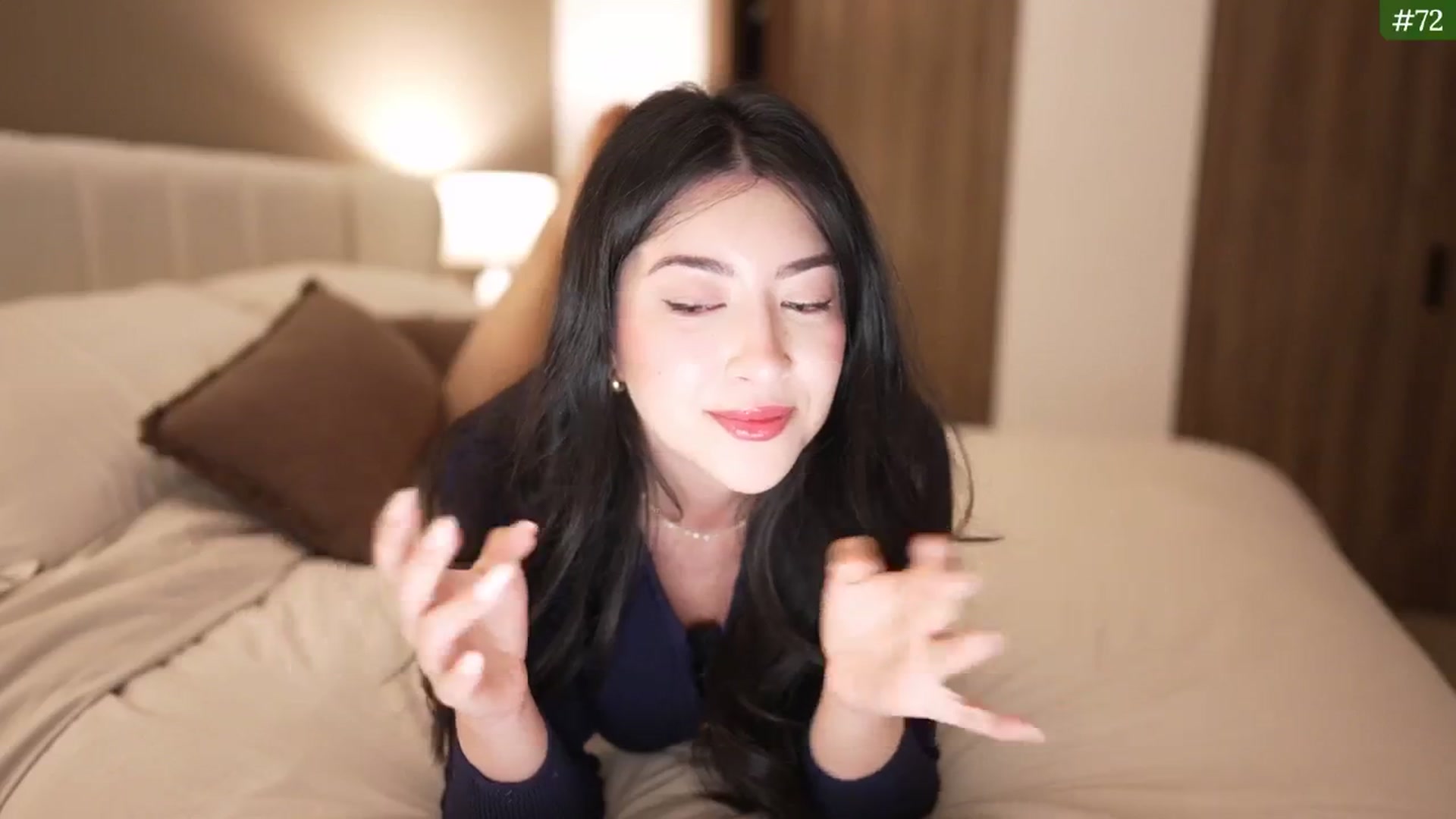 Gallery image thumbnail from Corale's myfreecams stream on, 08/27/2025, 03:34 image 18 of 20