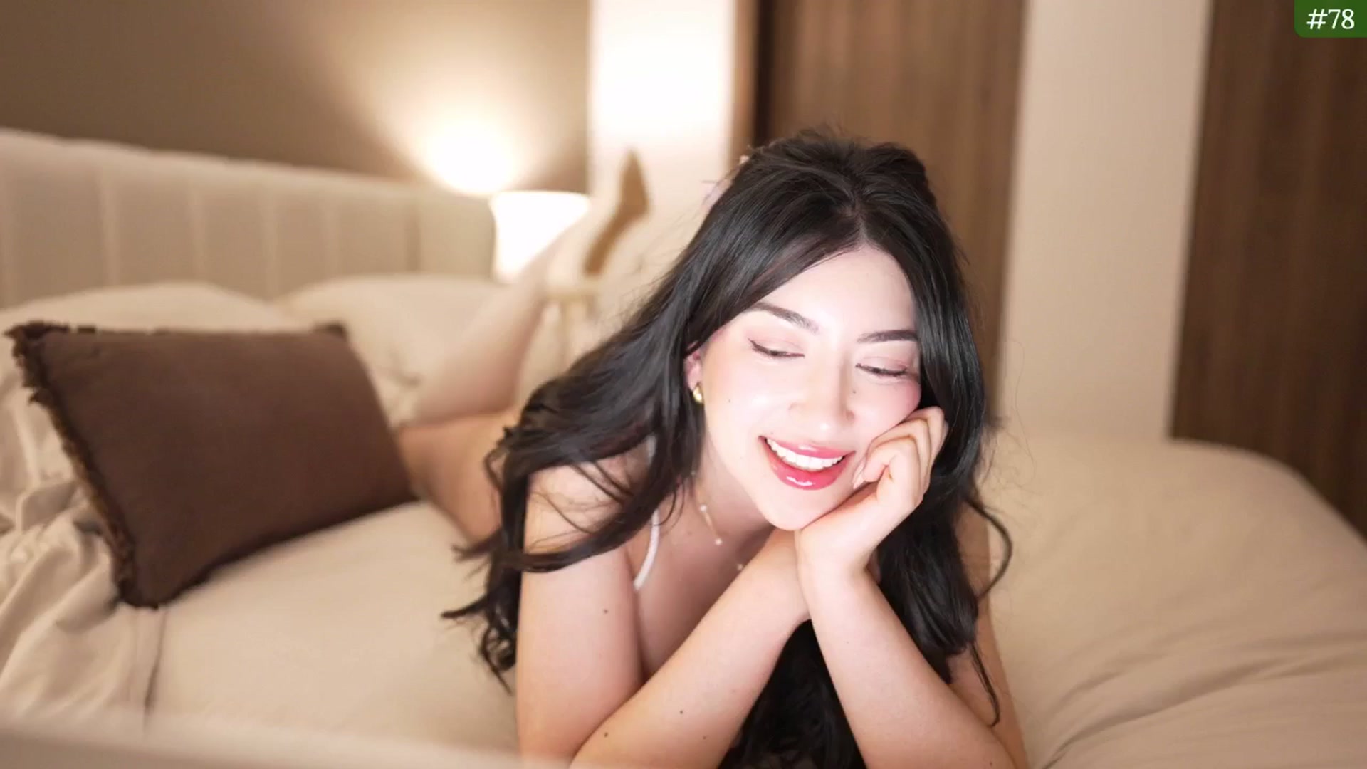 Gallery image thumbnail from Corale's myfreecams stream on, 08/30/2025, 05:29 image 11 of 20