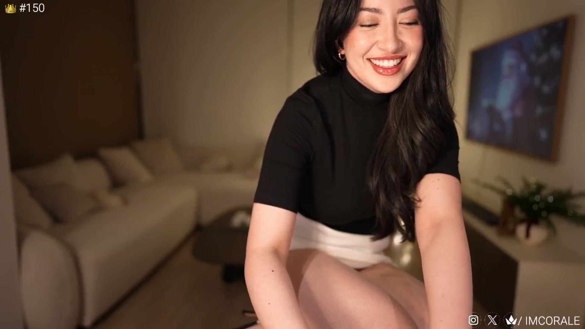Gallery image thumbnail from Corale's myfreecams stream on, 12/15/2025, 06:23 image 9 of 20