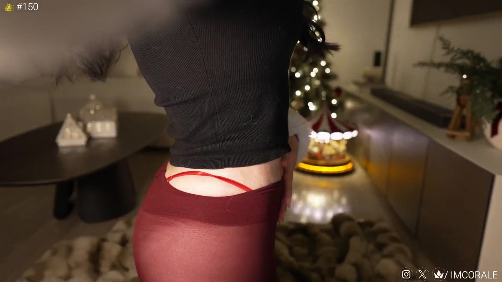Gallery image thumbnail from Corale's myfreecams stream on, 12/26/2025, 05:29 image 17 of 20
