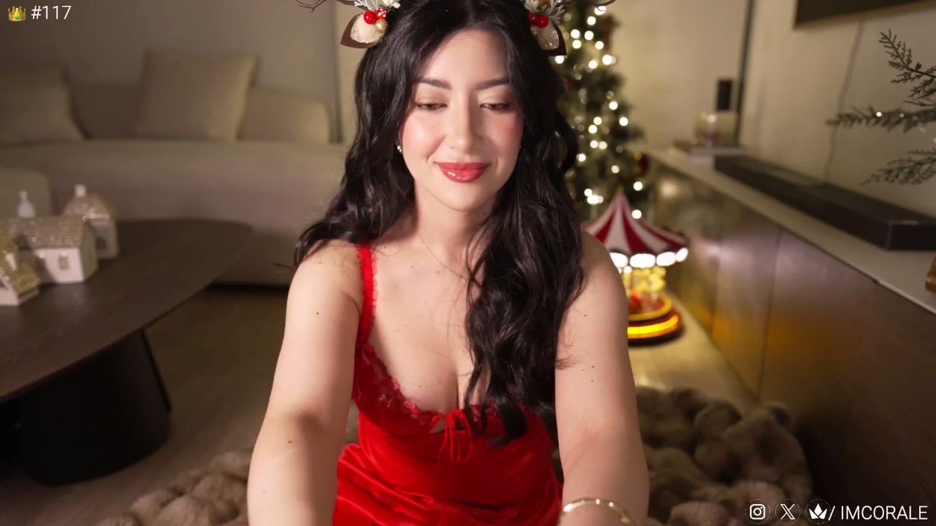 Gallery image thumbnail from Corale's myfreecams stream on, 12/30/2025, 03:53 image 13 of 20