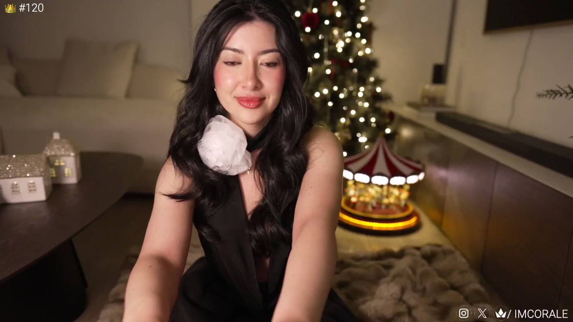 Gallery image thumbnail from Corale's myfreecams stream on, 12/31/2025, 05:03 image 1 of 20