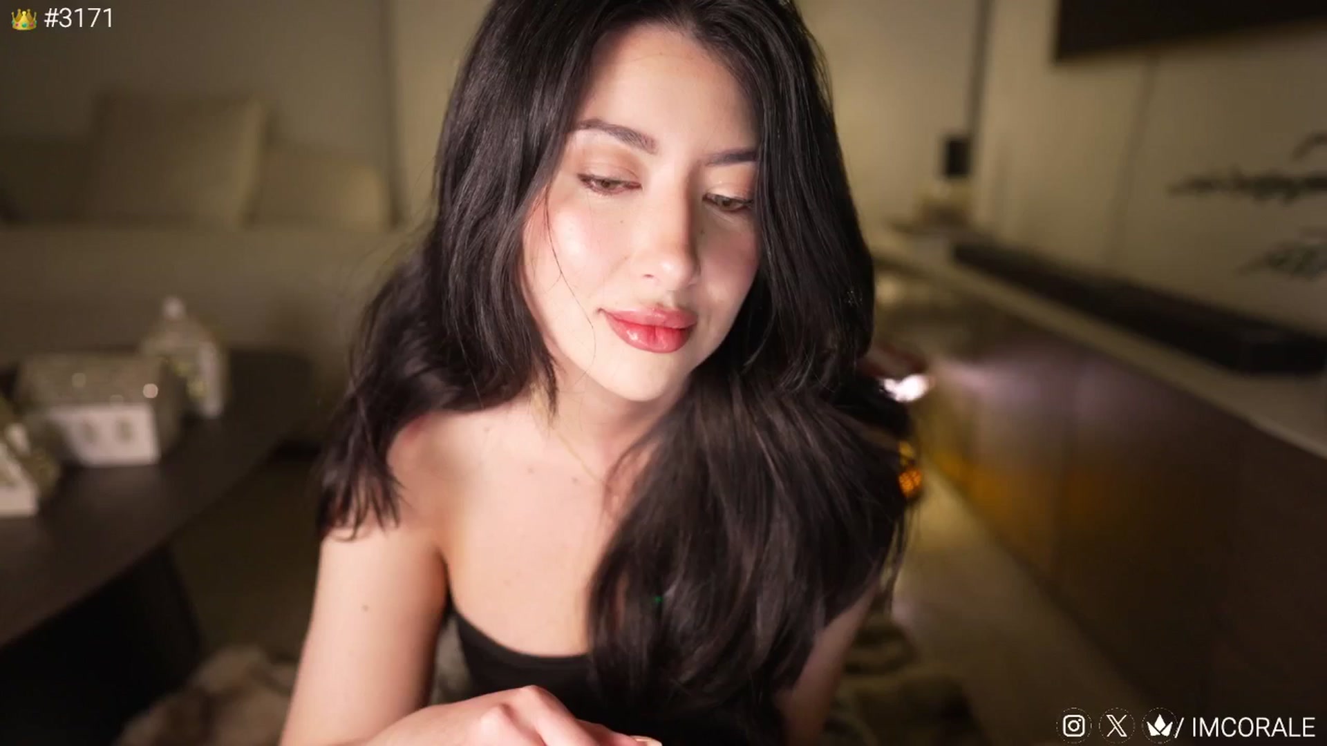 Gallery image thumbnail from Corale's myfreecams stream on, 01/03/2026, 04:32 image 5 of 20