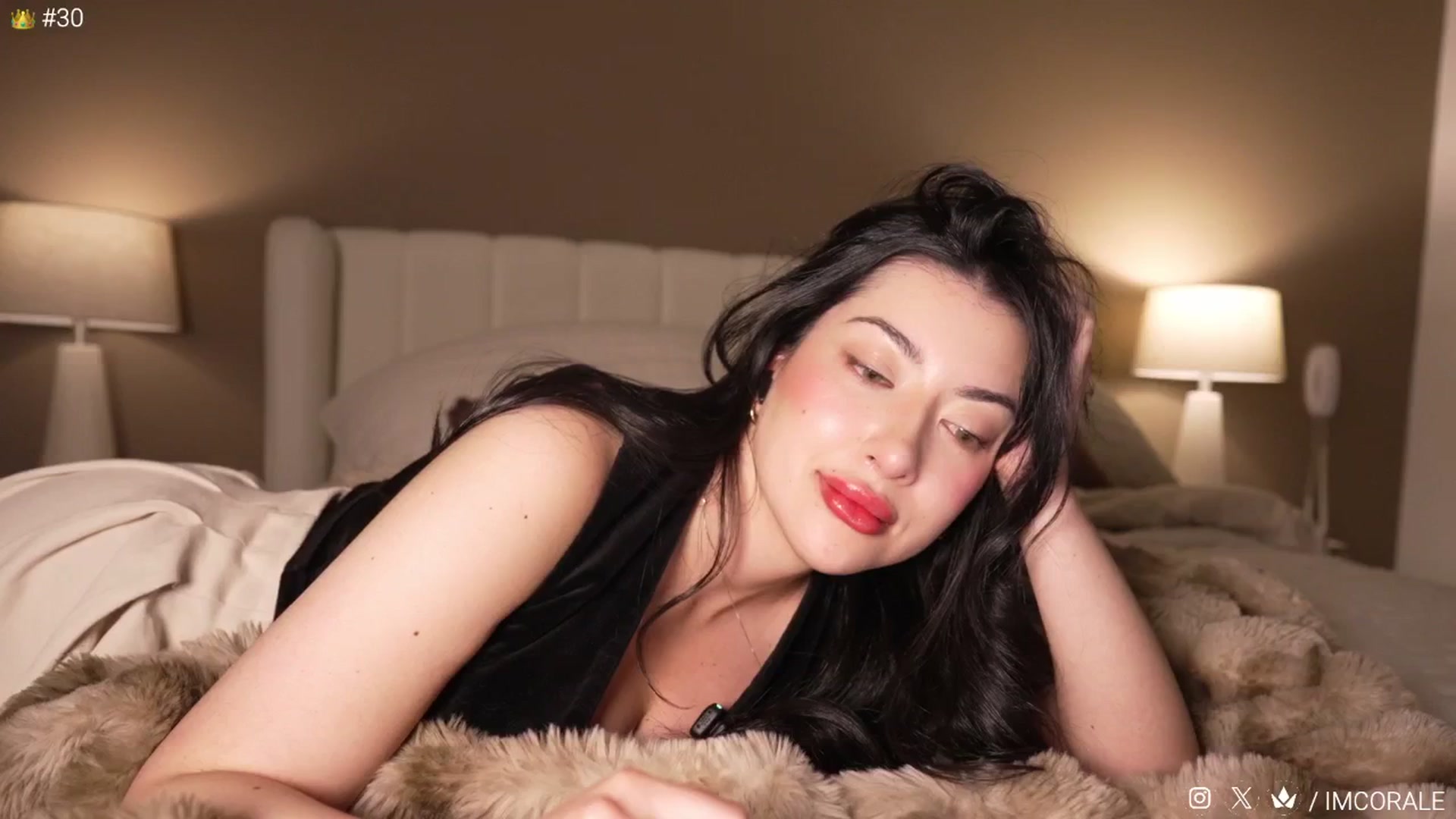 Gallery image thumbnail from Corale's myfreecams stream on, 01/22/2026, 08:27 image 7 of 20