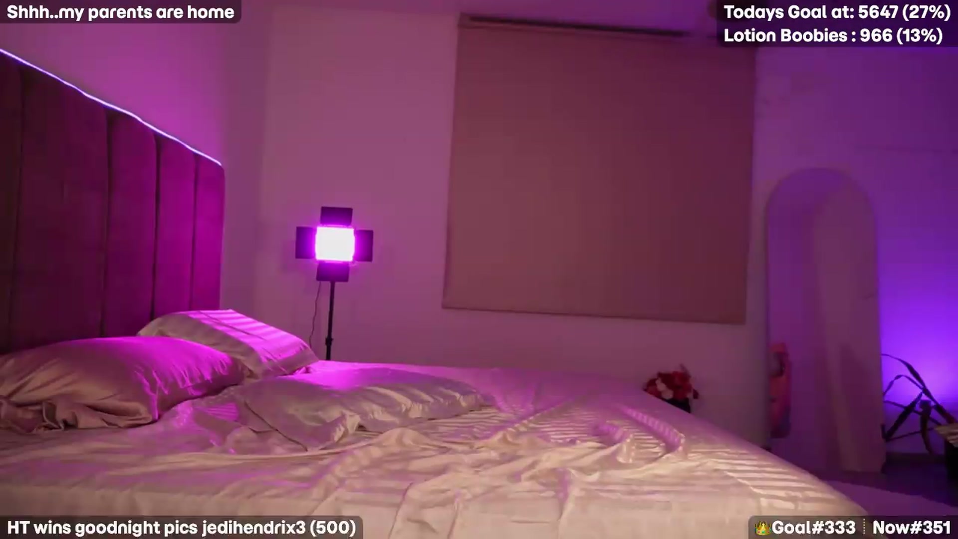 Gallery image thumbnail from Coralita's myfreecams stream on, 05/22/2026, 03:43 image 15 of 20