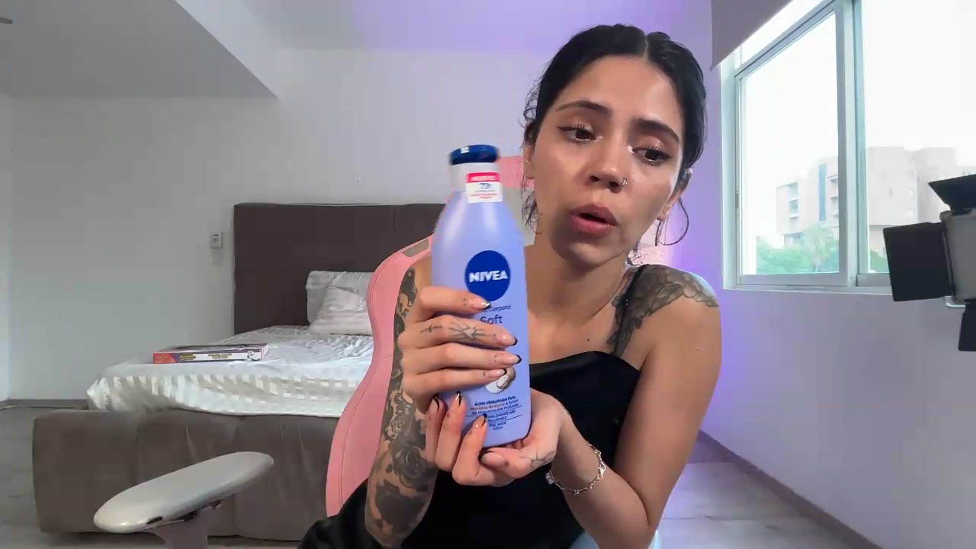 Gallery image thumbnail from Coralita's myfreecams stream on, 07/08/2026, 24:01 image 19 of 20