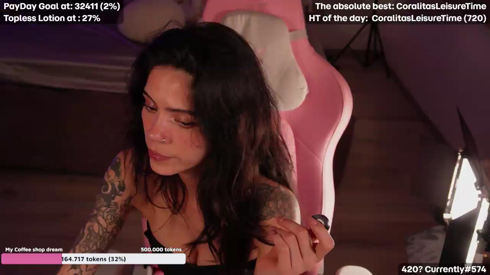 Gallery image thumbnail from Coralita's myfreecams stream on, 08/01/2026, 02:28 image 2 of 20