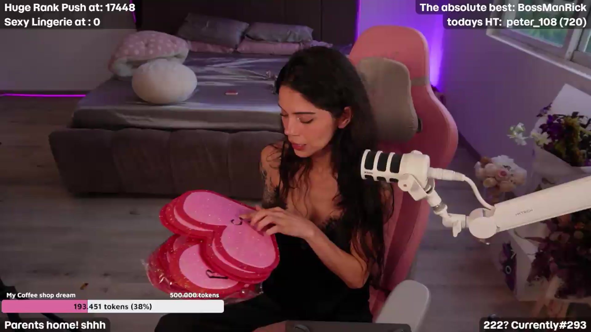 Gallery image thumbnail from Coralita's myfreecams stream on, 08/12/2026, 24:40 image 13 of 20