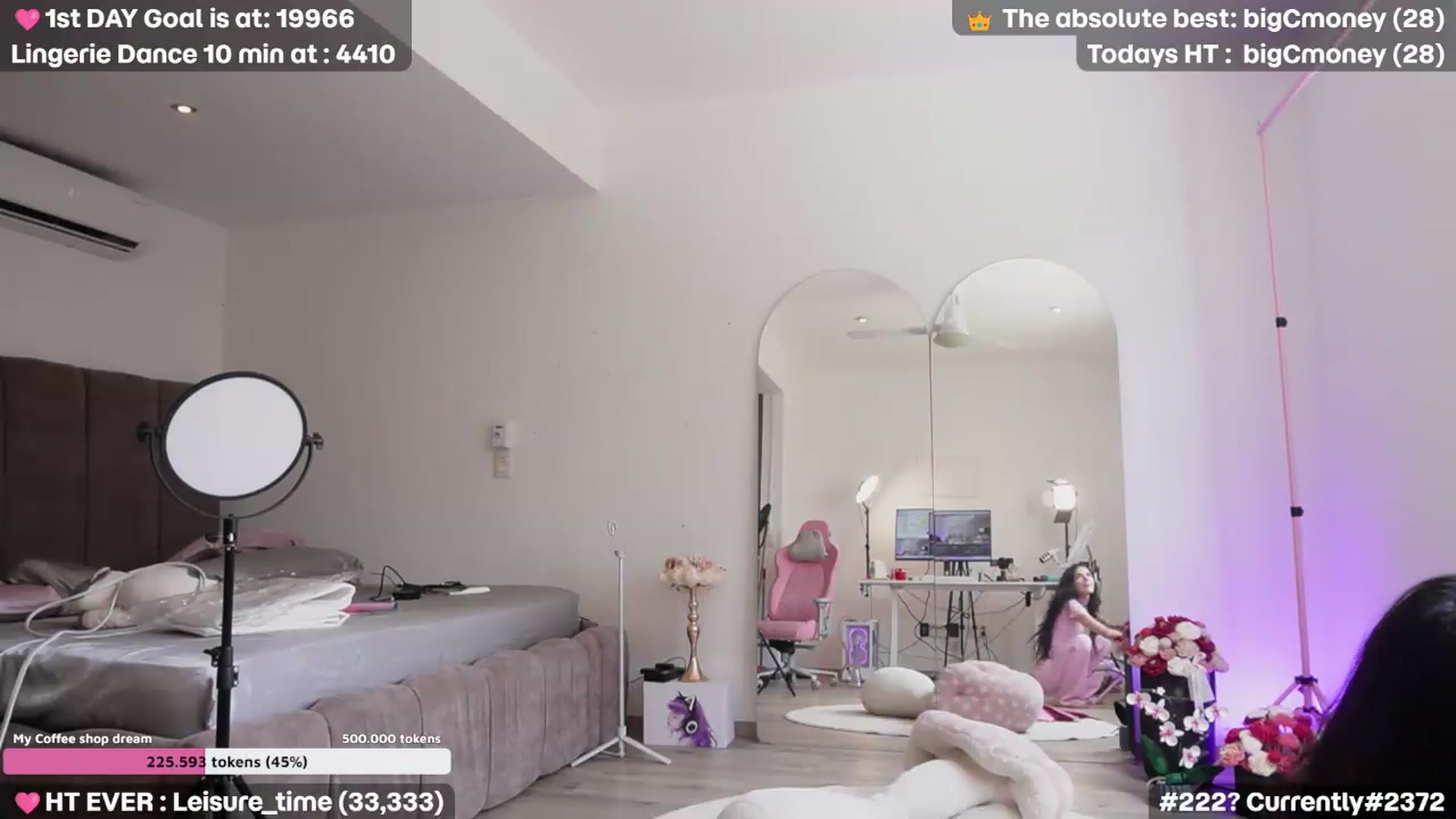 Gallery image thumbnail from Coralita's myfreecams stream on, 09/01/2026, 23:14 image 7 of 20