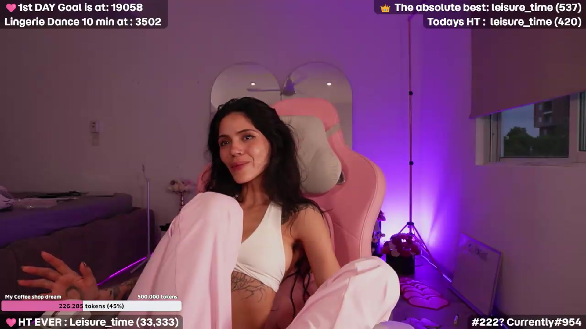 Gallery image thumbnail from Coralita's myfreecams stream on, 09/02/2026, 02:06 image 9 of 20