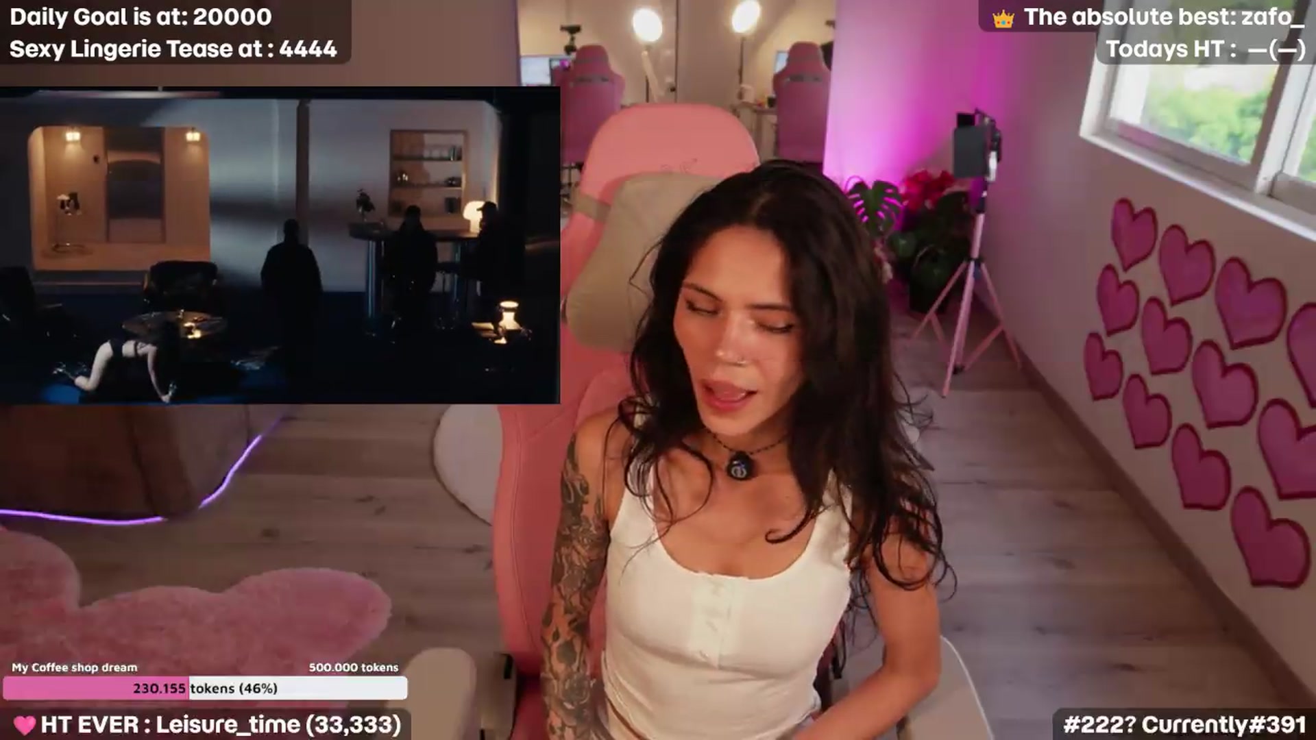 Gallery image thumbnail from Coralita's myfreecams stream on, 09/05/2026, 01:18 image 6 of 20