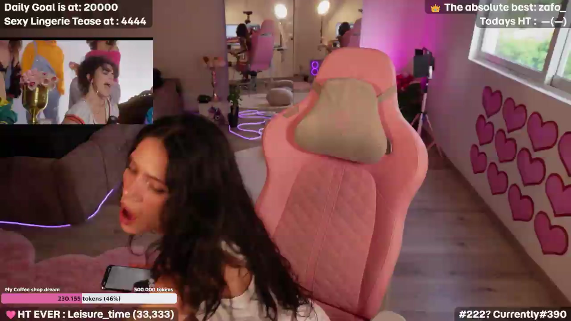 Gallery image thumbnail from Coralita's myfreecams stream on, 09/05/2026, 01:18 image 5 of 20
