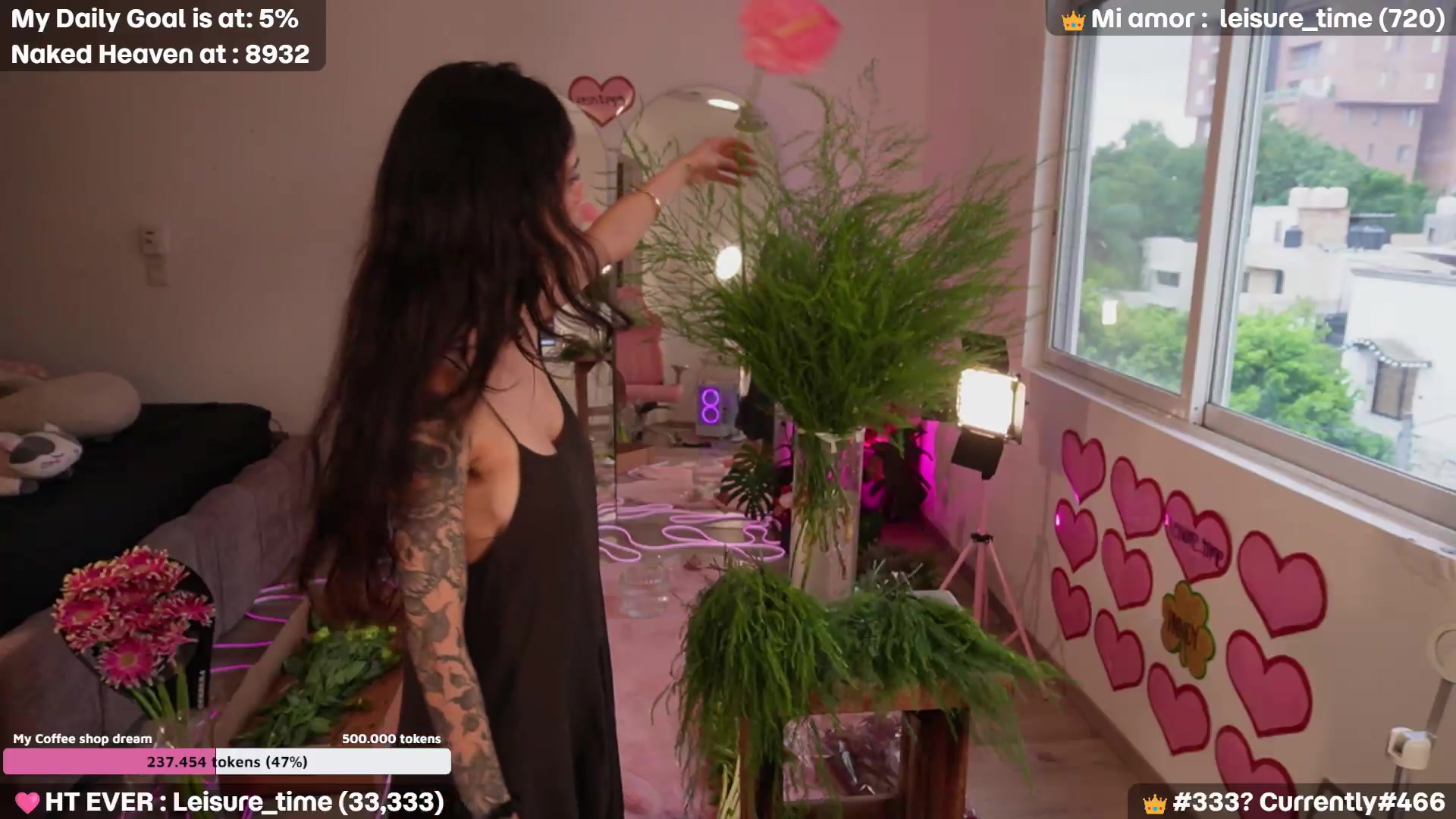 Gallery image thumbnail from Coralita's myfreecams stream on, 09/11/2026, 01:44 image 5 of 20