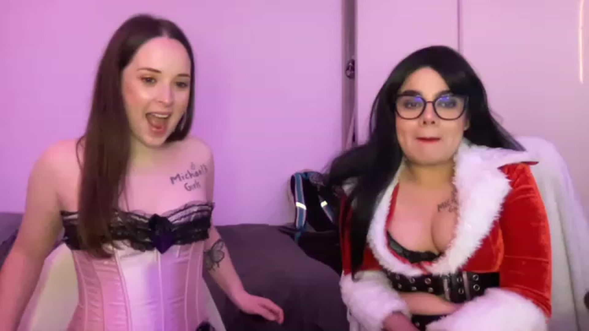 Gallery image thumbnail from CordeliaNova's myfreecams stream on, 12/11/2022, 05:20 image 14 of 20