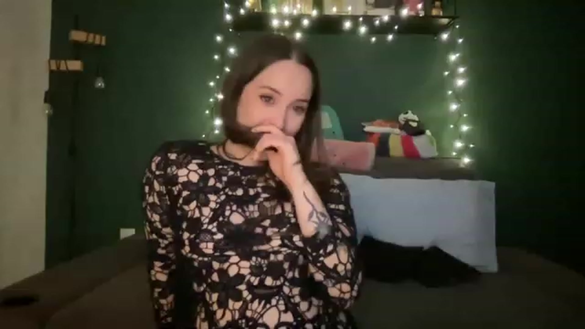 Gallery image thumbnail from CordeliaNova's myfreecams stream on, 12/21/2022, 01:29 image 8 of 20