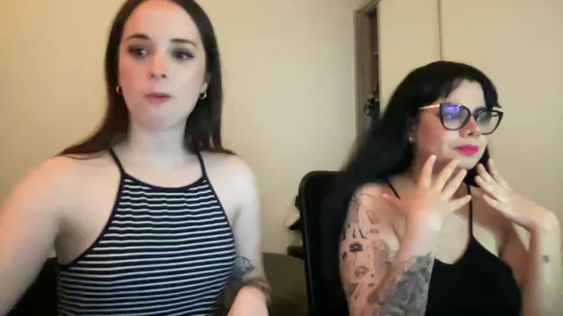 Gallery image thumbnail from CordeliaNova's myfreecams stream on, 02/17/2023, 05:11 image 5 of 20