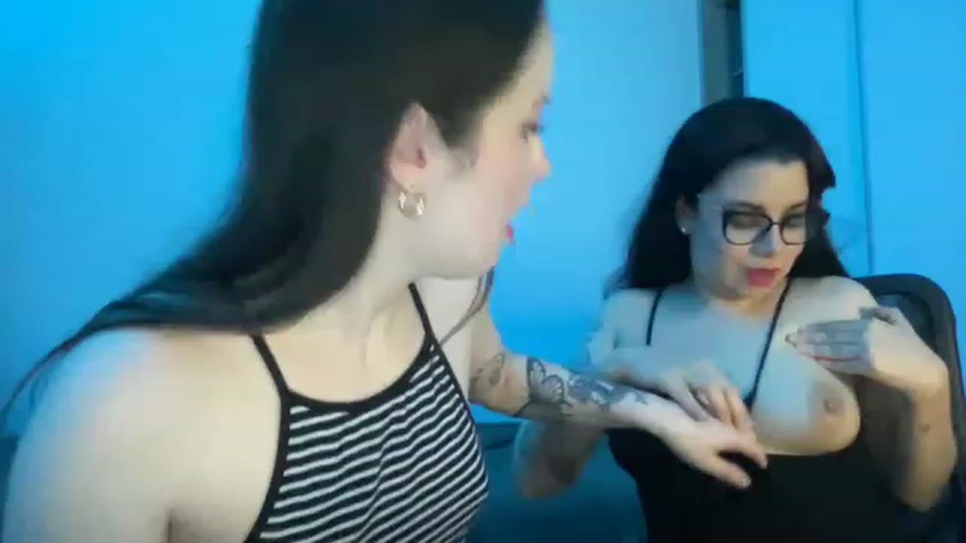 Gallery image thumbnail from CordeliaNova's myfreecams stream on, 02/17/2023, 06:32 image 3 of 20