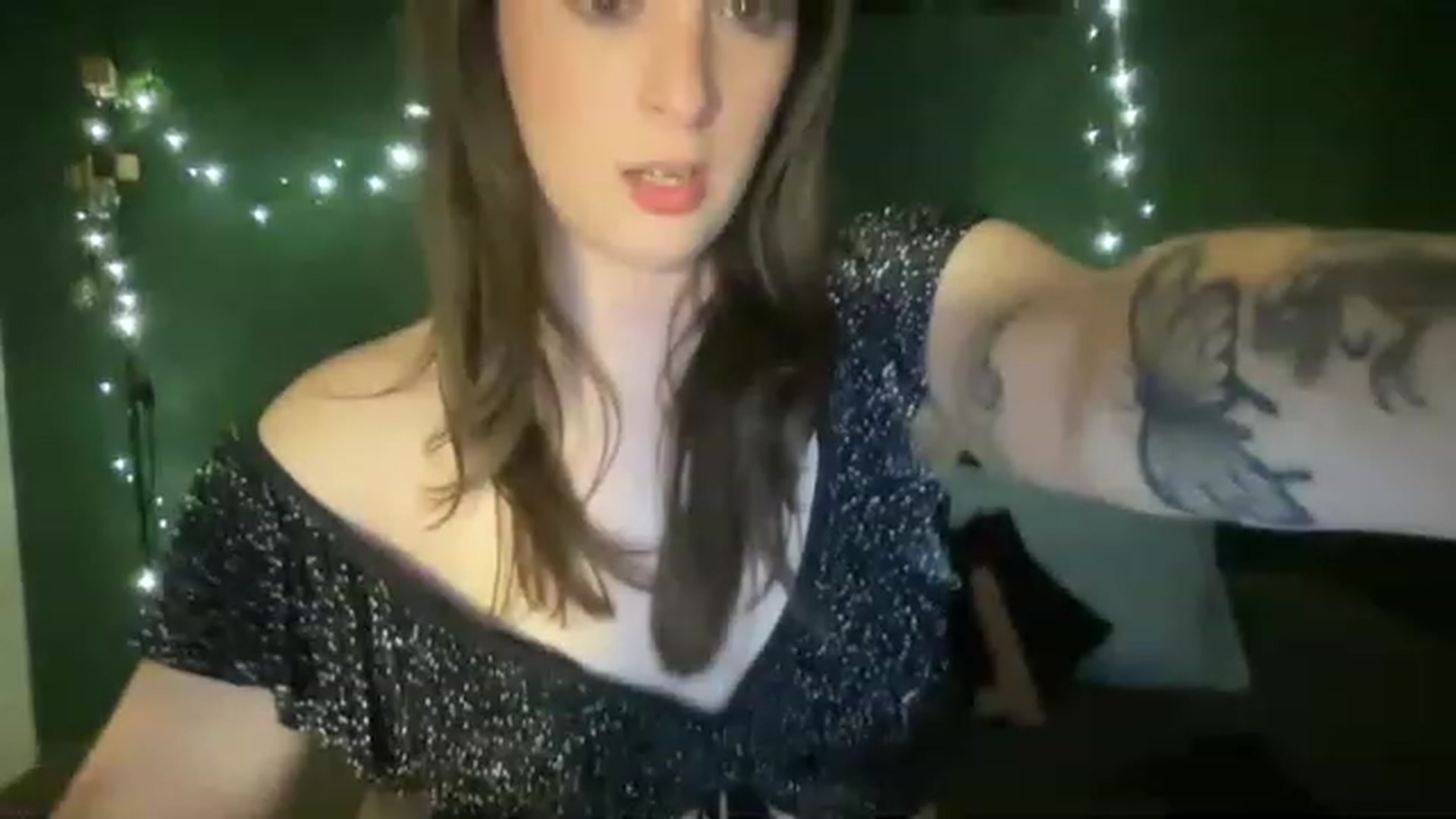 Gallery image thumbnail from CordeliaNova's myfreecams stream on, 03/19/2023, 02:18 image 19 of 20