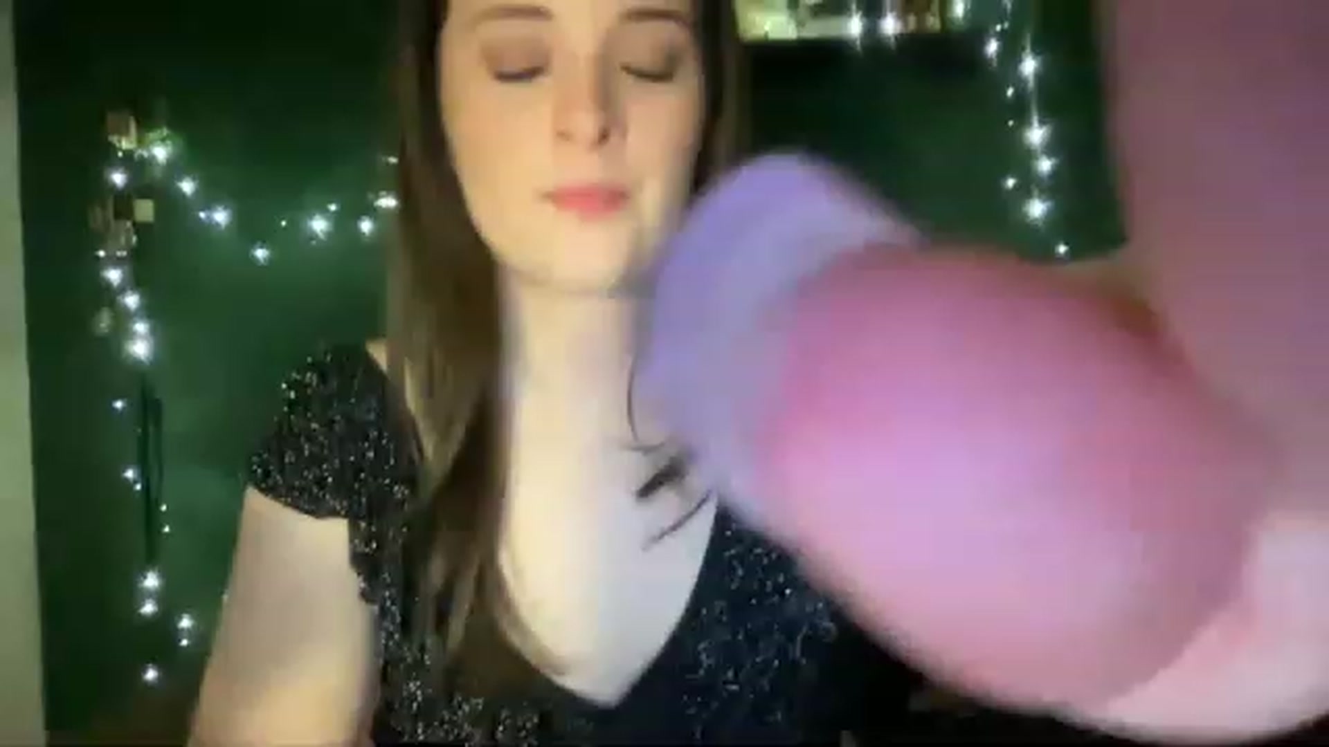Gallery image thumbnail from CordeliaNova's myfreecams stream on, 03/19/2023, 02:18 image 9 of 20