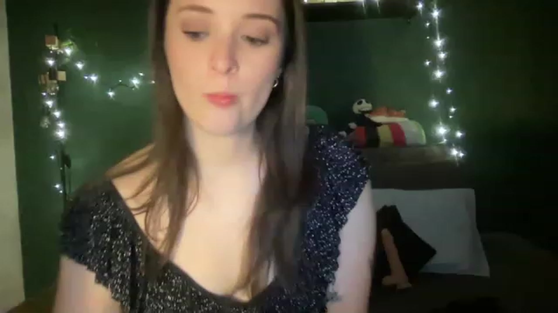 Gallery image thumbnail from CordeliaNova's myfreecams stream on, 03/19/2023, 02:18 image 17 of 20