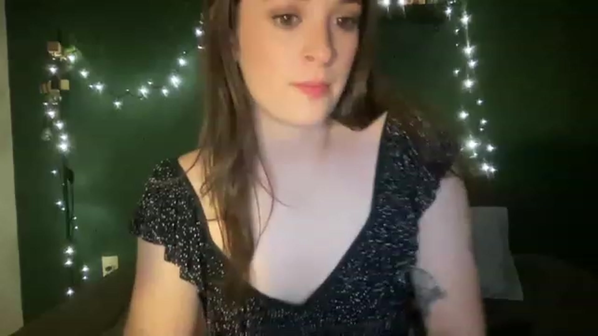 Gallery image thumbnail from CordeliaNova's myfreecams stream on, 03/19/2023, 02:18 image 11 of 20