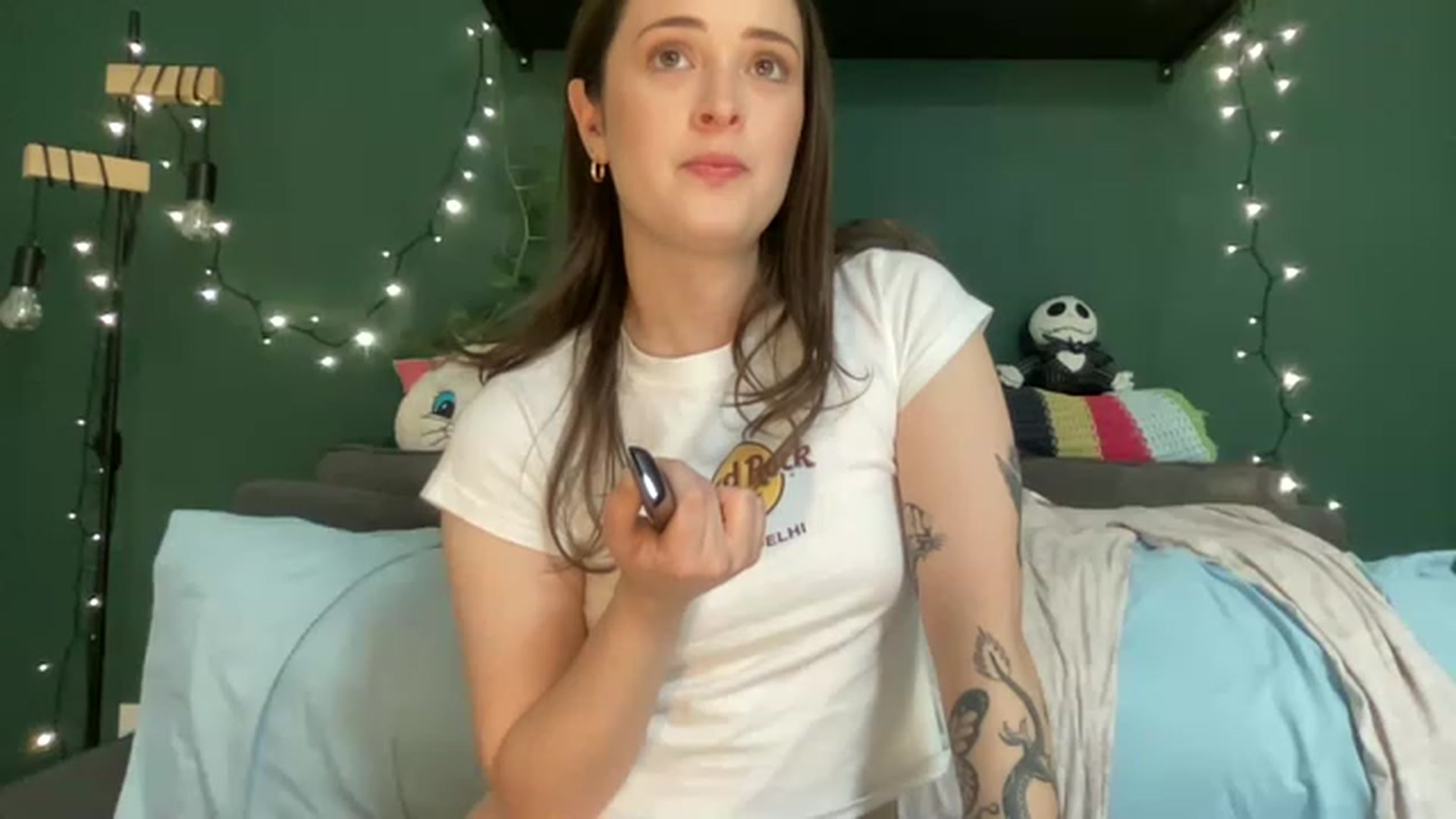 Gallery image thumbnail from CordeliaNova's myfreecams stream on, 04/16/2023, 20:23 image 14 of 20