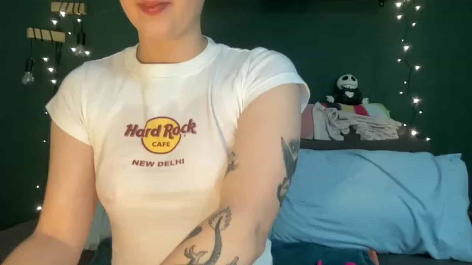 Gallery image thumbnail from CordeliaNova's myfreecams stream on, 04/16/2023, 21:27 image 11 of 20