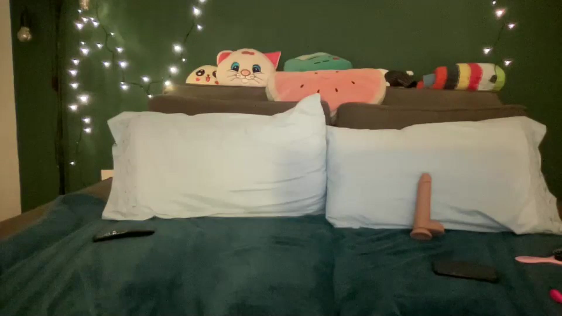 Gallery image thumbnail from CordeliaNova's myfreecams stream on, 08/05/2023, 01:47 image 17 of 20